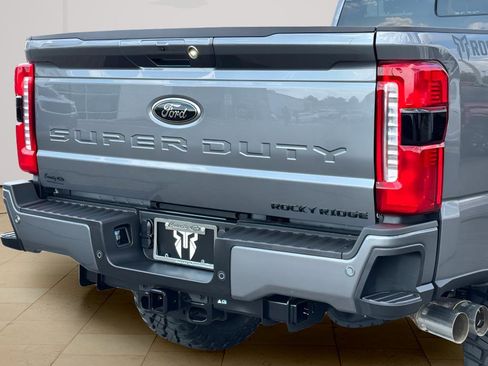 New 2025 Ford F250 Lariat w/ Lariat Ultimate Package image 54