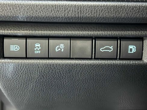 New 2026 Toyota Camry XLE w/ Convenience Package image 19