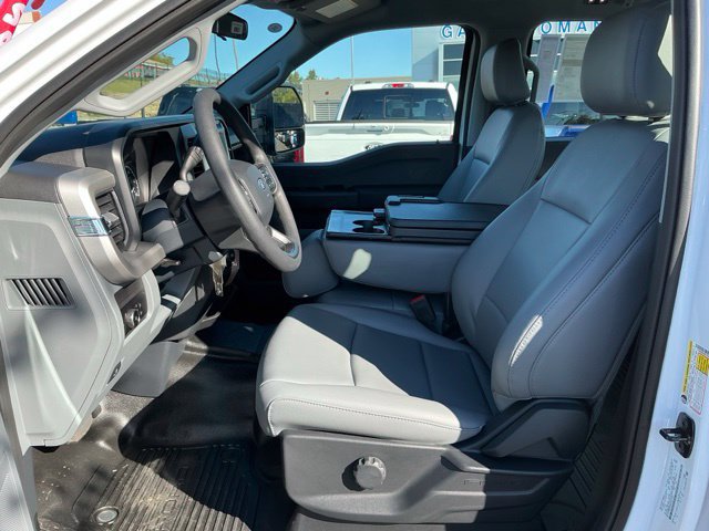 New 2027 Ford F350 XL AWD/4WD image 18