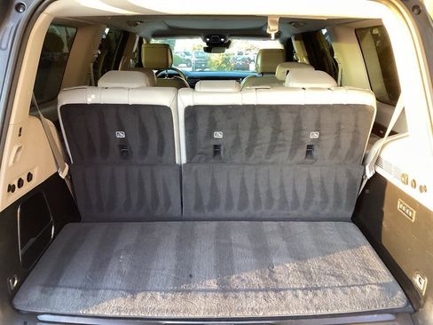 Used 2022 Jeep Wagoneer Series II w/ Premium Group I image 10