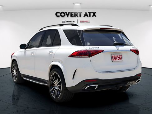 Used 2021 Mercedes-Benz GLE 350 4MATIC w/ AMG Line Exterior image 4