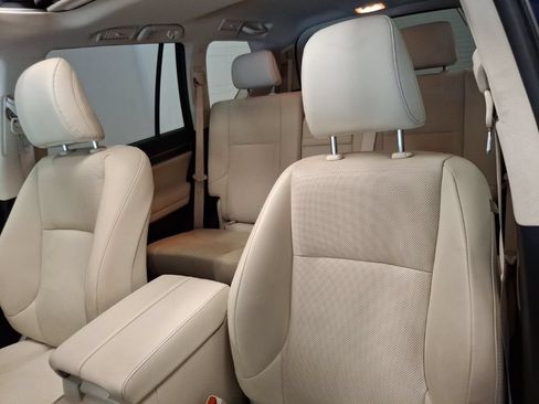 Used 2021 Lexus GX 460 Premium w/ Premium Package AWD/4WD image 19