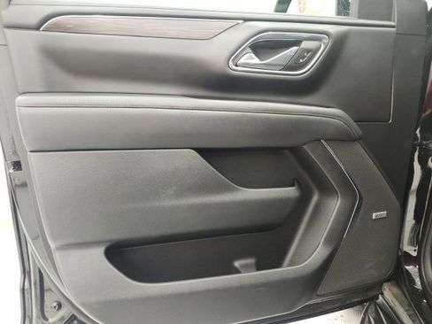 Used 2023 Chevrolet Tahoe LT RWD image 13