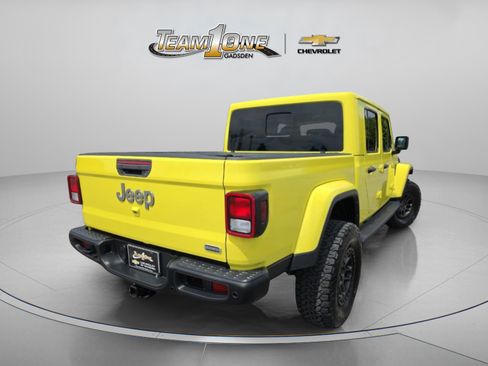 Used 2023 Jeep Gladiator Overland w/ Trailer Tow Package AWD/4WD image 8