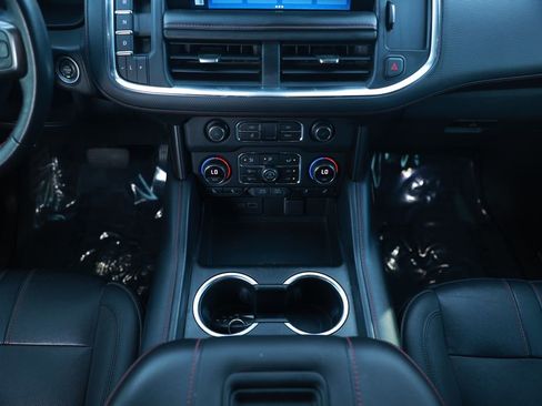 Used 2022 Chevrolet Tahoe RST w/ Luxury Package image 30