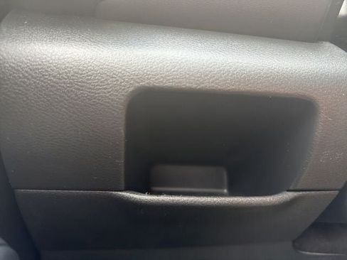 Used 2024 Nissan Kicks SR FWD image 33