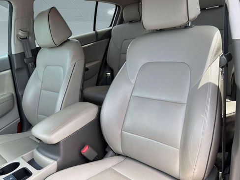 Used 2017 Kia Sportage EX w/ EX Premium Package FWD image 26