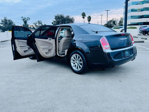 Used 2012 Chrysler 300 Limited RWD image 44