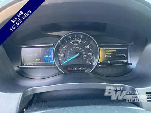 Used 2018 Ford Explorer XLT w/ Equipment Group 202A AWD/4WD image 25