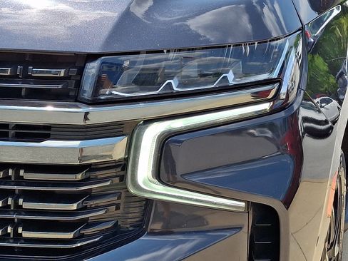 Used 2022 Chevrolet Tahoe RST w/ Luxury Package AWD/4WD image 9