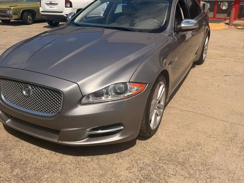 Used 2013 Jaguar XJ L Portfolio RWD image 1