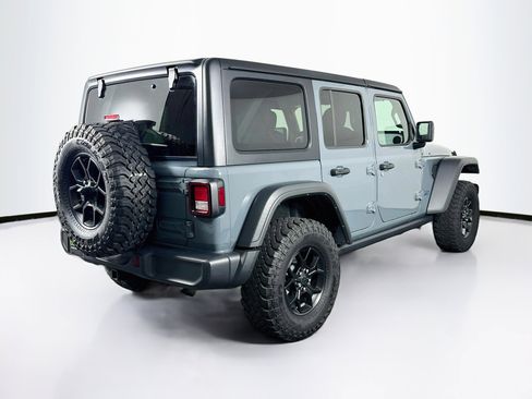 Used 2024 Jeep Wrangler Unlimited AWD/4WD image 9