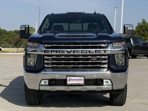 Used 2020 Chevrolet Silverado 2500 LTZ w/ LTZ Premium Package AWD/4WD image 7