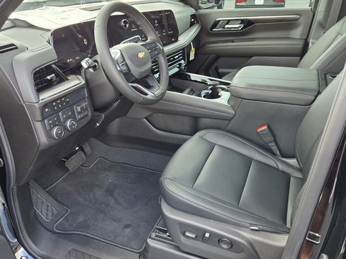 New 2026 Chevrolet Tahoe LS w/ LS Custom Edition AWD/4WD image 5