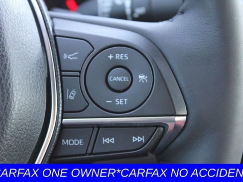 Used 2020 Toyota Camry XSE image 30