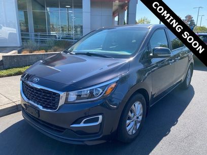 Used 2020 Kia Sedona LX