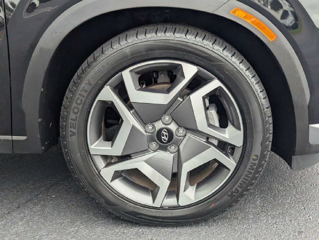 Used 2025 Hyundai Palisade Limited FWD image 14