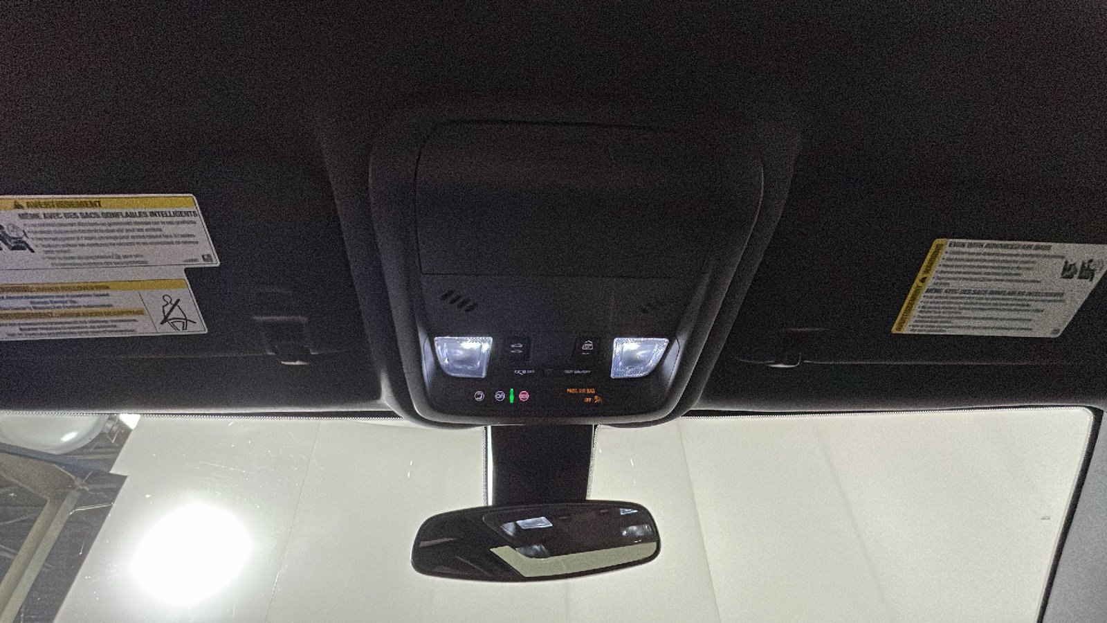 Used 2024 Chevrolet Equinox RS AWD/4WD image 30
