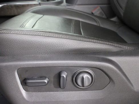 Used 2020 GMC Sierra 1500 Denali w/ Denali Premium Package image 23