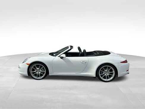 Used 2014 Porsche 911 Carrera RWD image 2