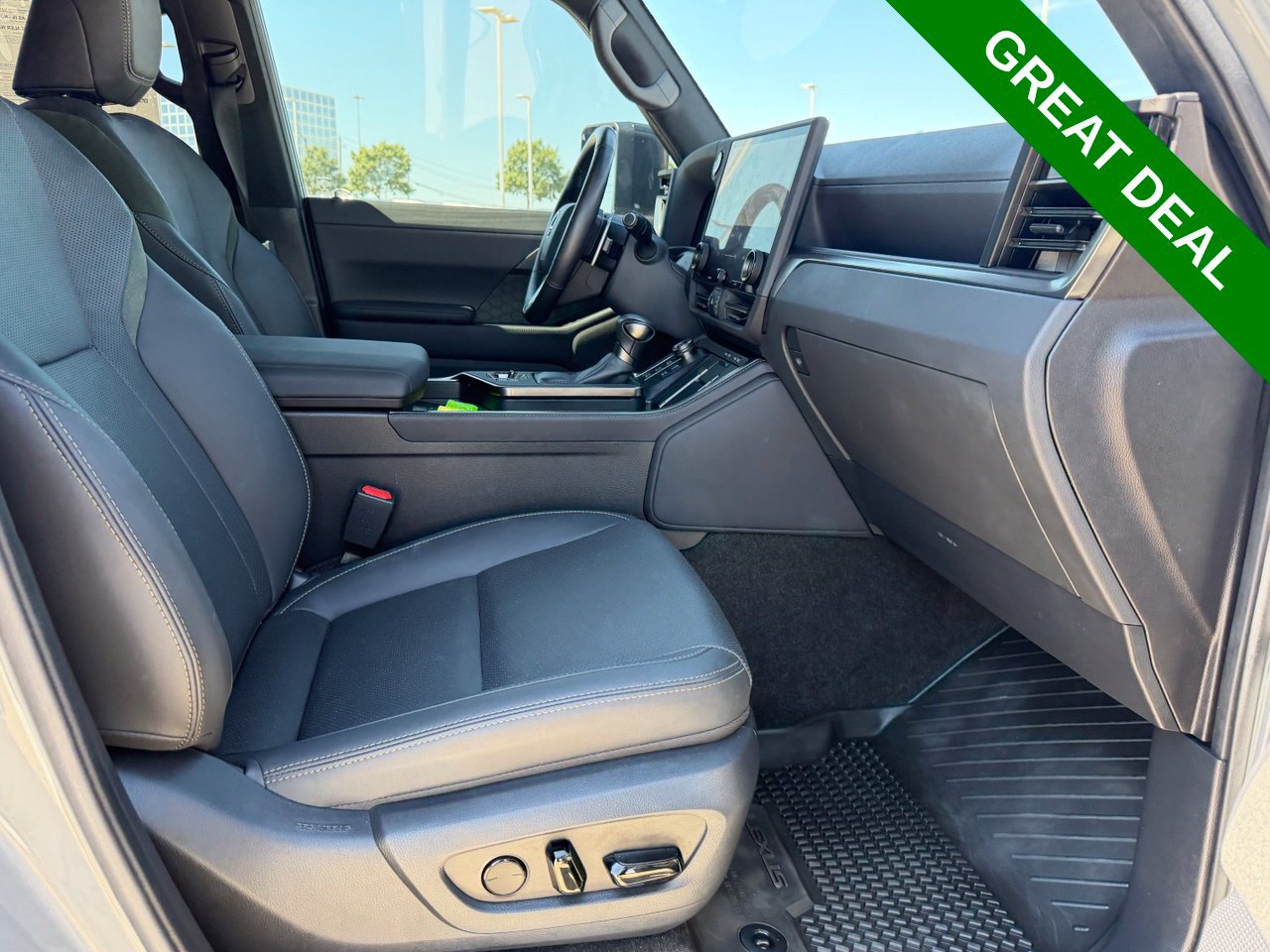Used 2024 Lexus GX 550 AWD/4WD image 43