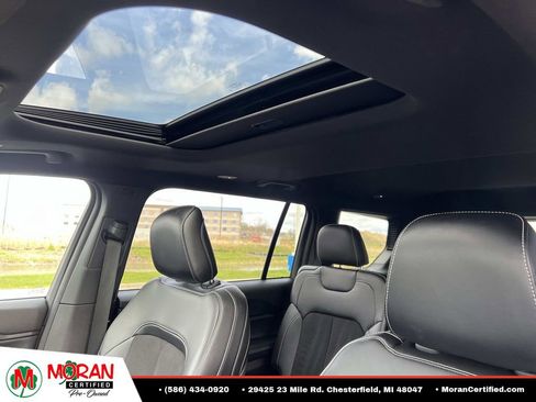 Used 2024 Jeep Grand Cherokee L Altitude AWD/4WD image 19