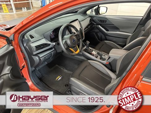 Used 2025 Subaru Crosstrek 2.5i Wilderness w/ Crosstrek Mirror Package AWD/4WD image 9