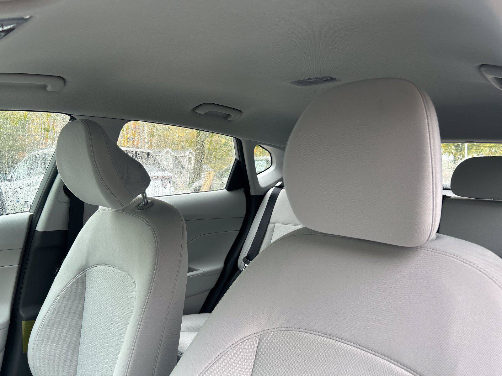 New 2027 Hyundai Kona SE AWD/4WD image 21