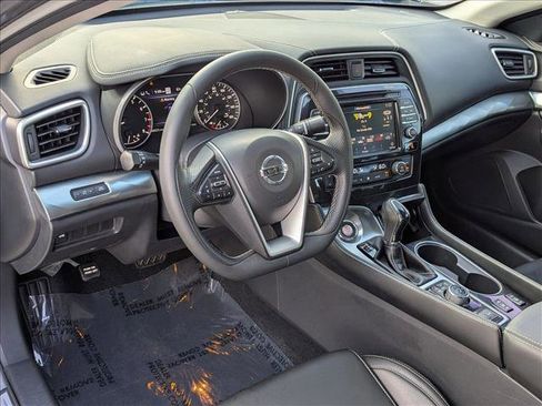 Used 2021 Nissan Maxima 3.5 SV w/ Floor Mat Group FWD image 10
