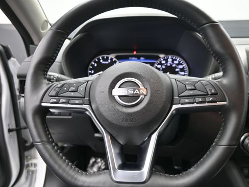 Certified 2025 Nissan Sentra SV w/ All-Weather Package FWD image 20