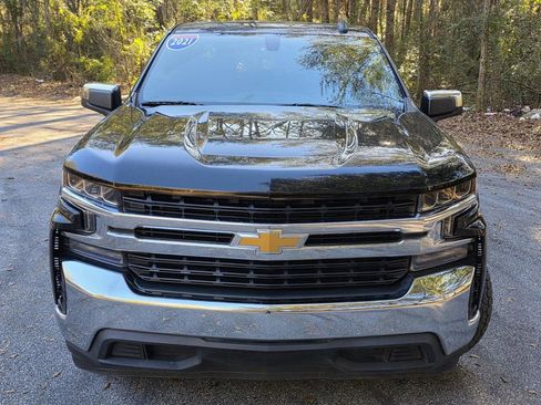 Used 2021 Chevrolet Silverado 1500 LT image 2