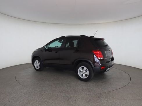 Used 2022 Chevrolet Trax LT w/ Driver Confidence Package AWD/4WD image 10