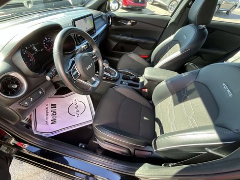 Used 2022 Kia Forte GT-Line w/ GT-Line Technology Package image 23