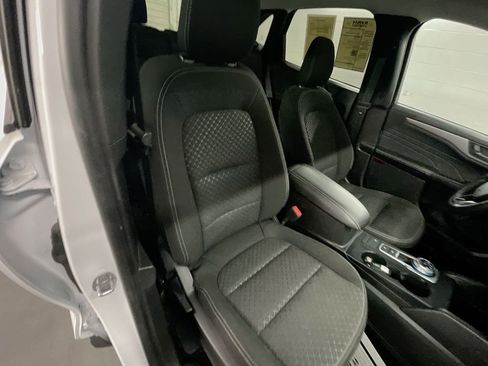 Used 2023 Ford Escape Active image 26