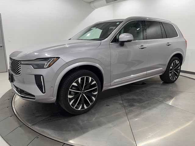 Certified 2026 Volvo XC90 B5 Plus AWD/4WD image 1
