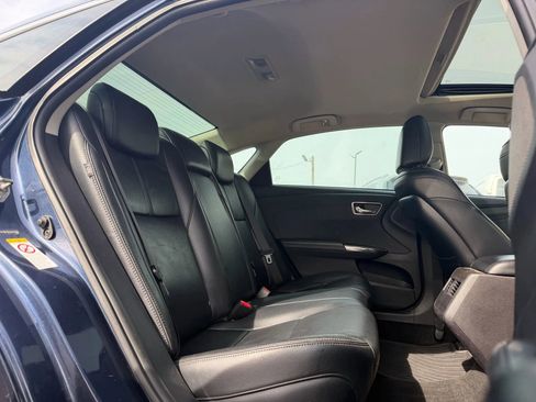 Used 2016 Toyota Avalon XLE Premium image 14