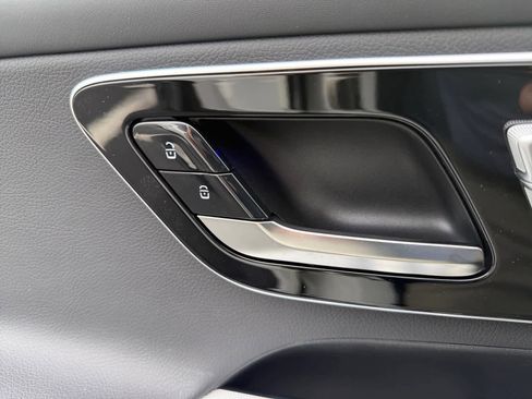 New 2026 Mercedes-Benz GLC 300 GLC 300 image 23