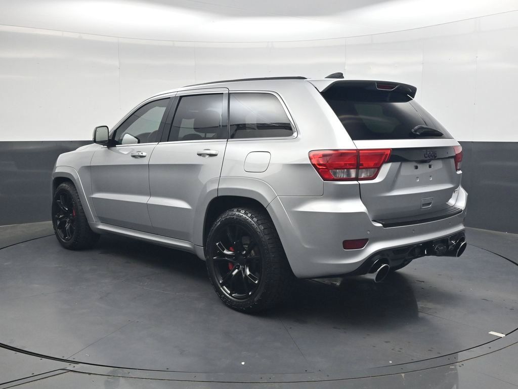 Used 2012 Jeep Grand Cherokee SRT8 w/ Luxury Group II AWD/4WD image 7