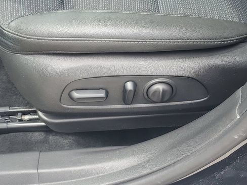 Used 2024 Buick Envista Preferred w/ Convenience I Package FWD image 16