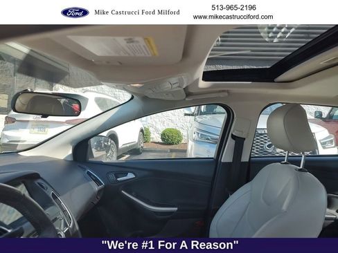 Used 2018 Ford Focus Titanium FWD image 7