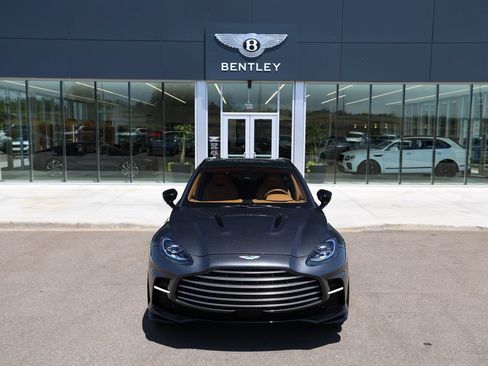 Used 2025 Aston Martin DBX 707 AWD/4WD image 15