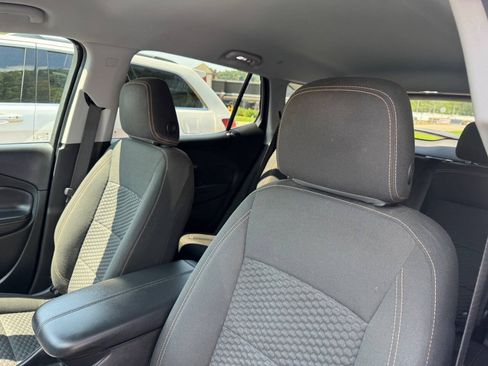 Used 2020 GMC Terrain SLE w/ Driver Convenience Package AWD/4WD image 13