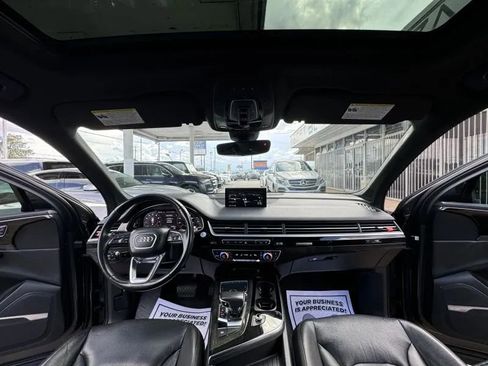 Used 2018 Audi Q7 3.0T Prestige w/ Prestige Package AWD/4WD image 16