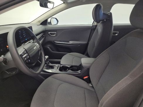Used 2025 Kia K4 FWD image 17