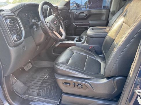 Used 2019 GMC Sierra 1500 SLT w/ SLT Premium Plus Package AWD/4WD image 11