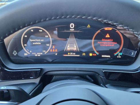 New 2026 Porsche Cayenne Coupe image 24