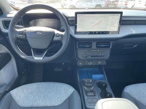 New 2026 Ford Maverick XLT image 4