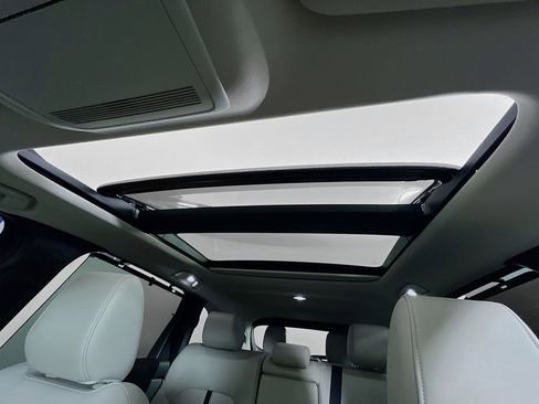 Certified 2025 MAZDA CX-90 Plug-In Hybrid w/Premium Sport image 45