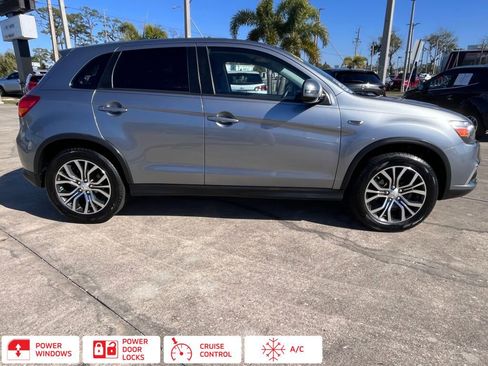 Used 2016 Mitsubishi Outlander Sport ES image 2