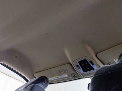 Used 2021 RAM 3500 Laramie image 28